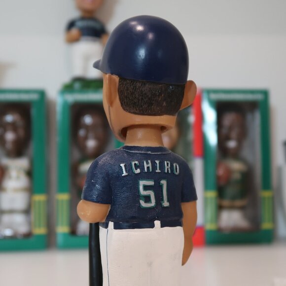 2001 Ichiro Suzuki #51 Seattle Mariners MLB Bobblehead (no box) - Picture 5 of 8